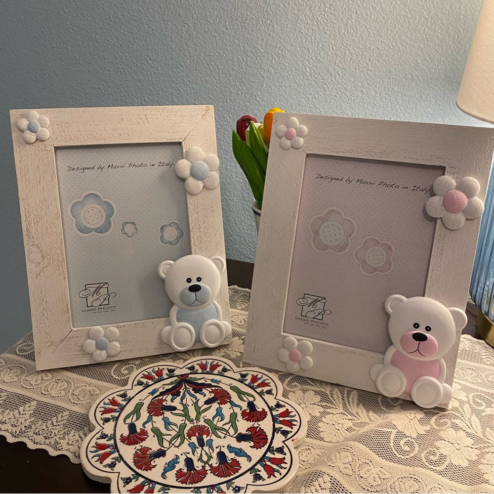 MAXXI frames NWT Baby Bear 5x7 Photo frame for baby girl or boy! Pink or blue